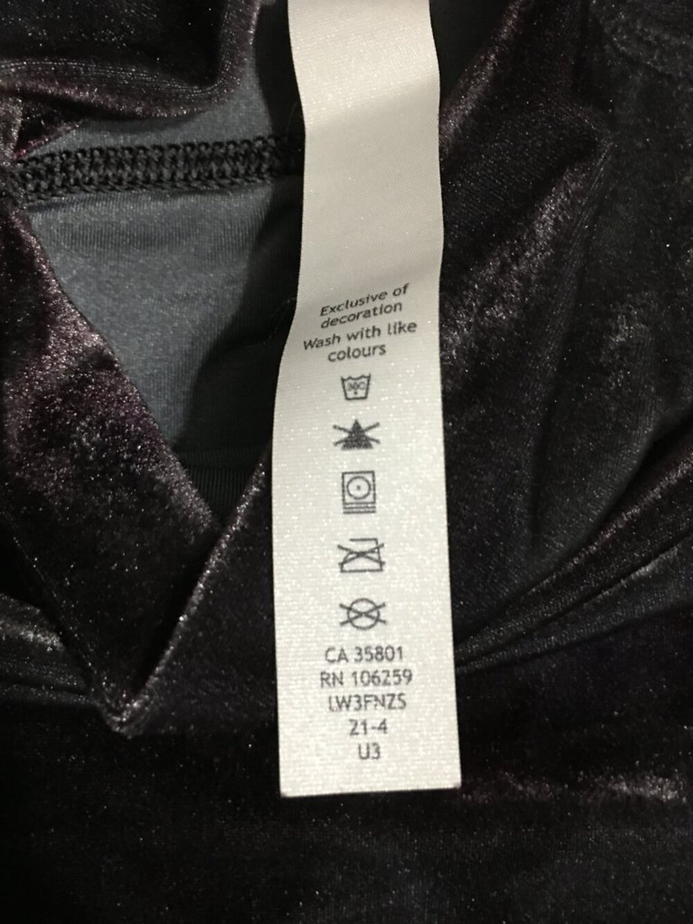 Lululemon All Aligned Crushed Velvet Long Sleeve Crop Top Size 4 Mock Neck Velor - Picture 4 of 8